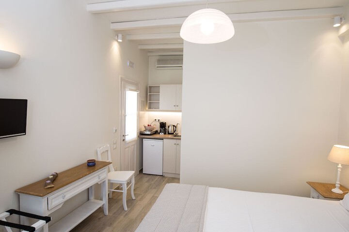 Room 4 of 59