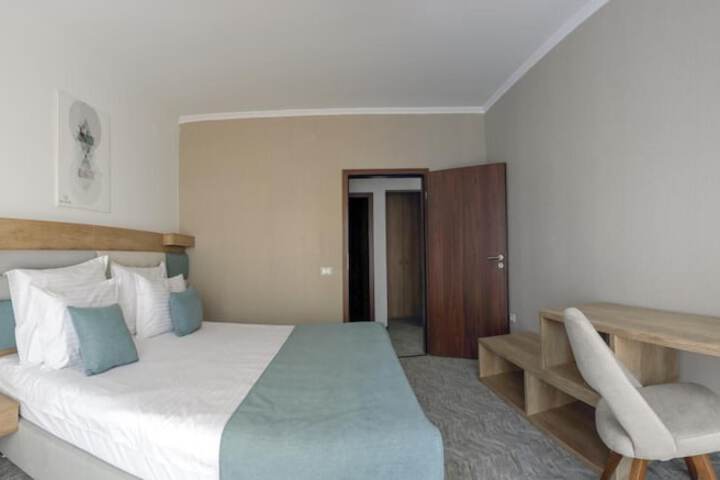 Room 20 of 66