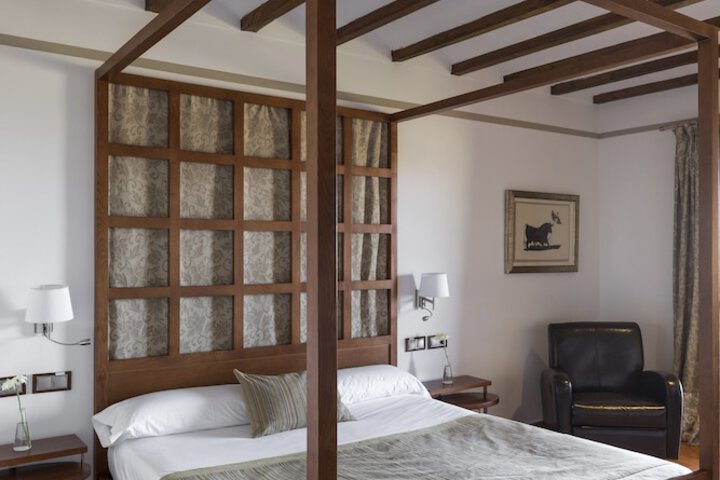Room 15 of 82