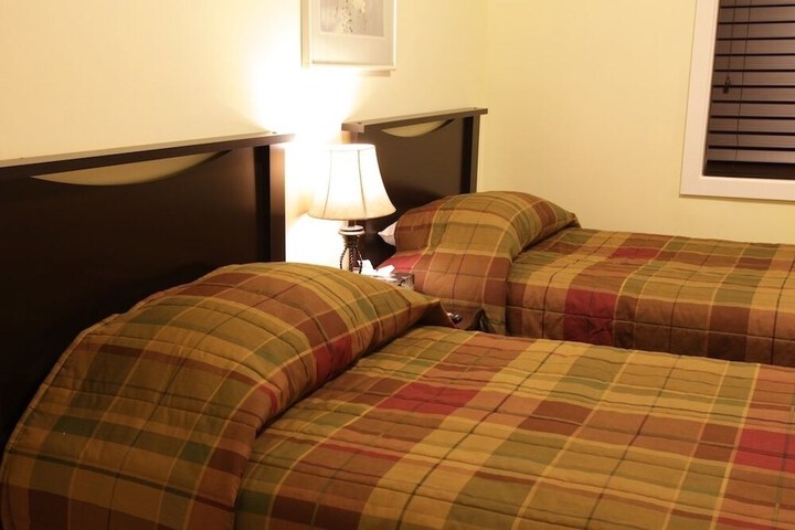 Room 12 of 51