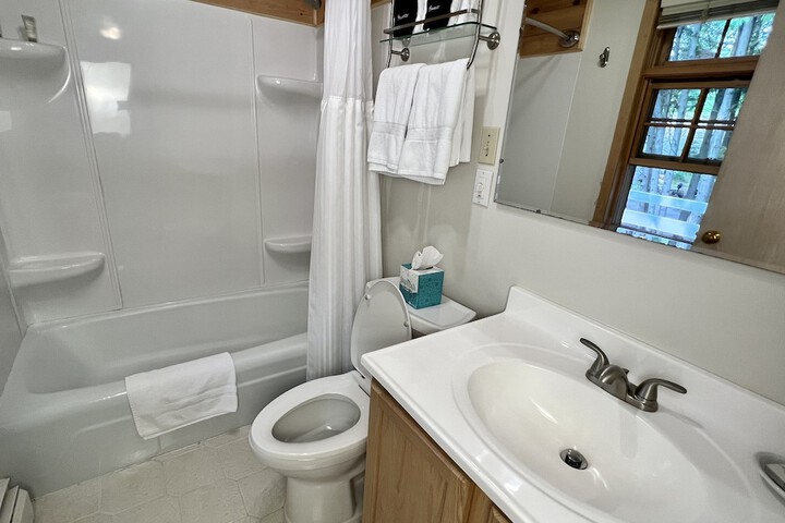 Room 4 of 90