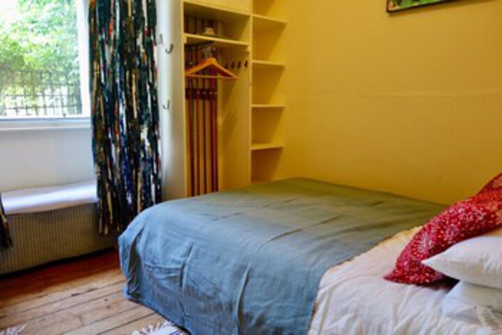 Room 36 of 40