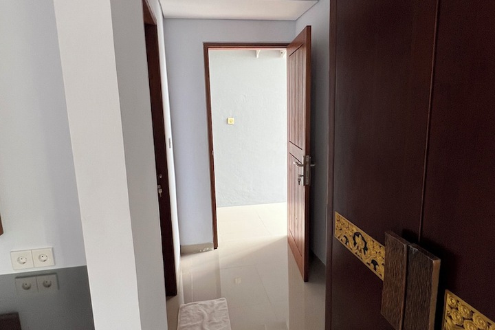 Room 34 of 123