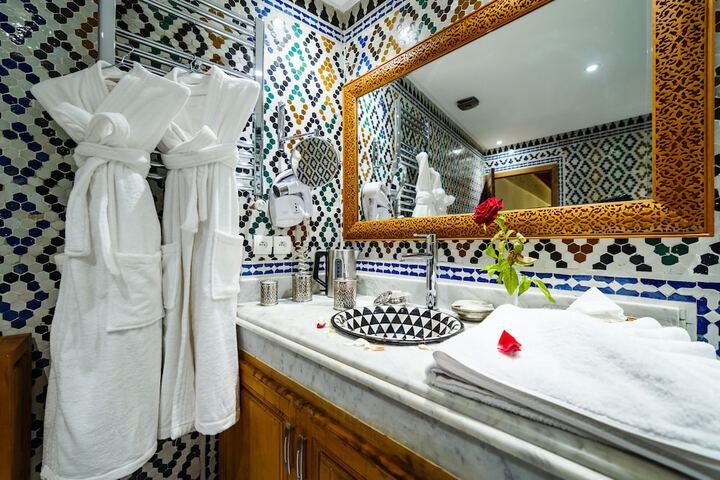 Room 61 of 83