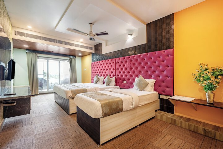 Room 20 of 48