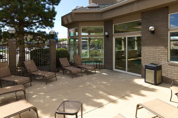 Terrace/Patio 38 of 39