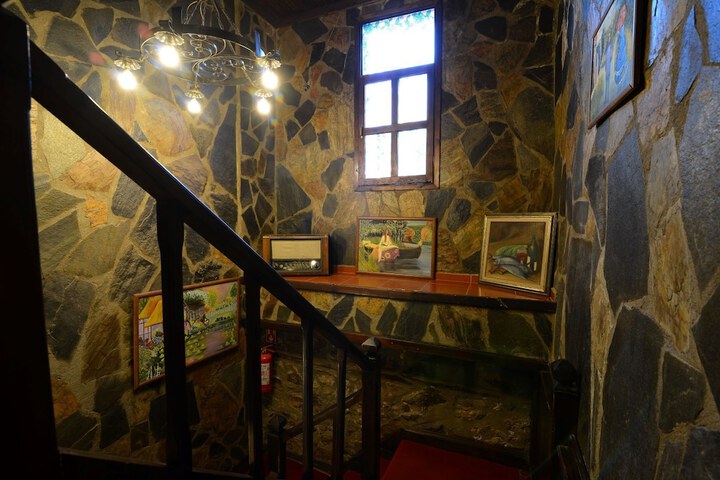 Hotel Interior 27 of 39