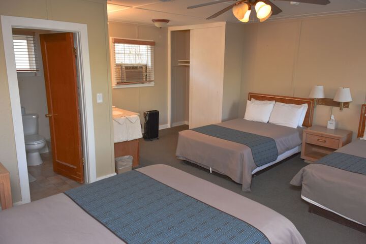 Room 8 of 96