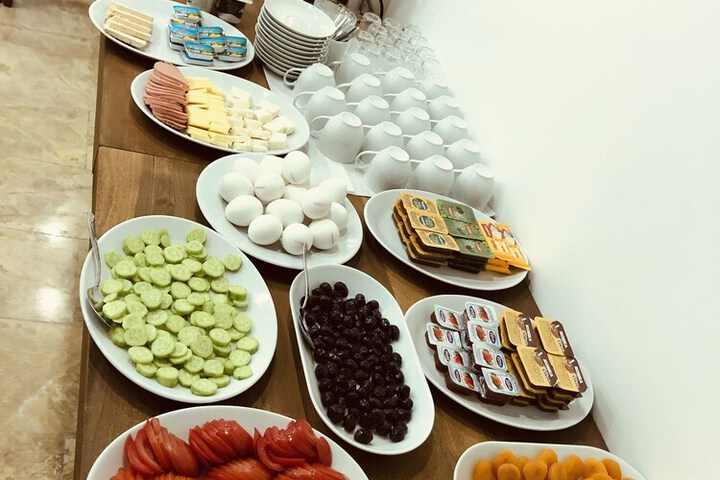 Dining 59 of 75