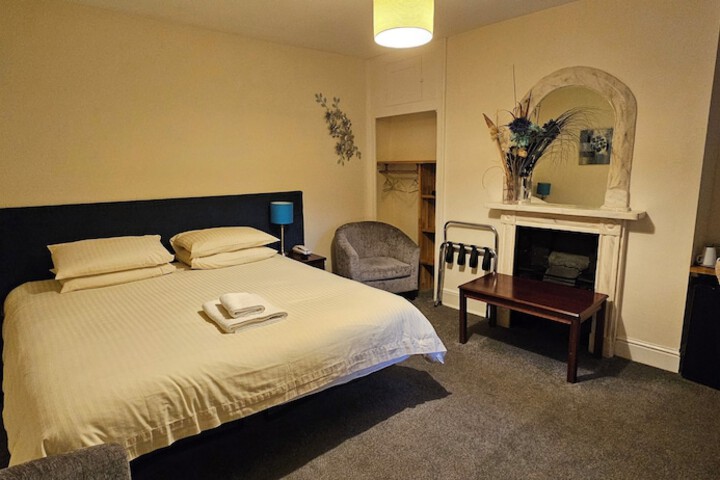 Room 40 of 92