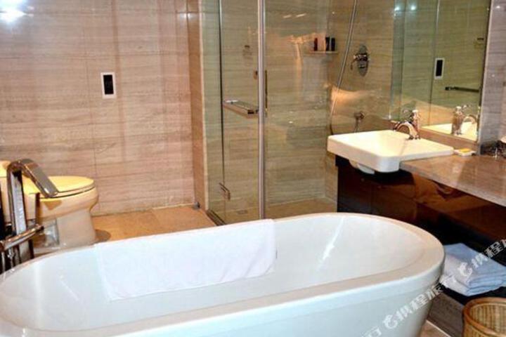 Montefontaine Holiday Hotel