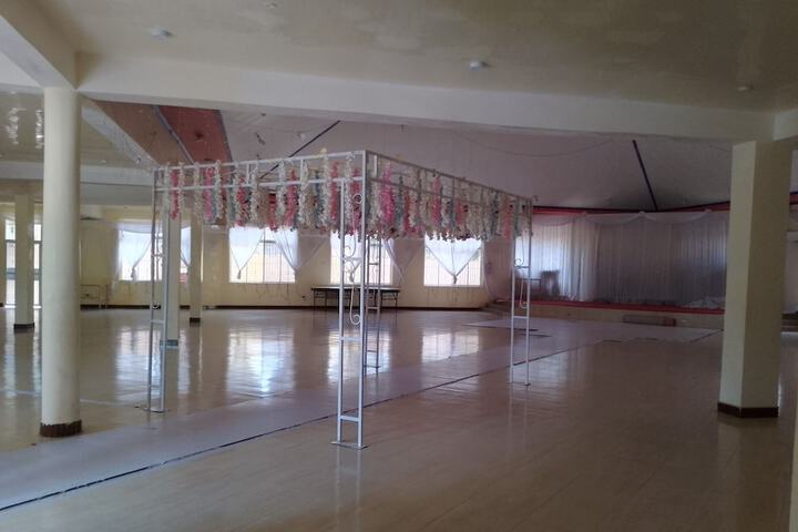 Ballroom/Hall 20 of 23
