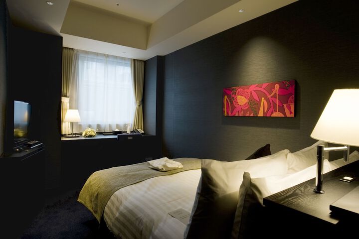 Room 21 of 120