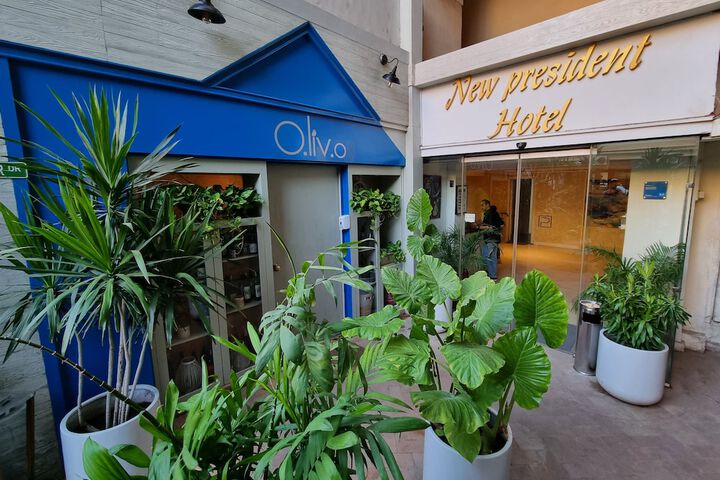 Hotel 44 of 53