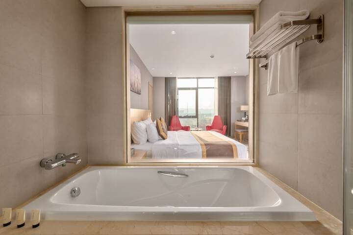 Room 55 of 122