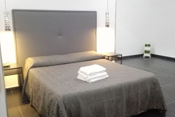 Room 8 of 22