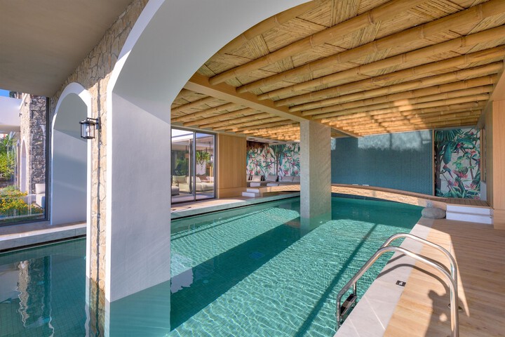 Pool 70 of 183