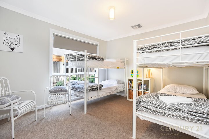 Room 7 of 28