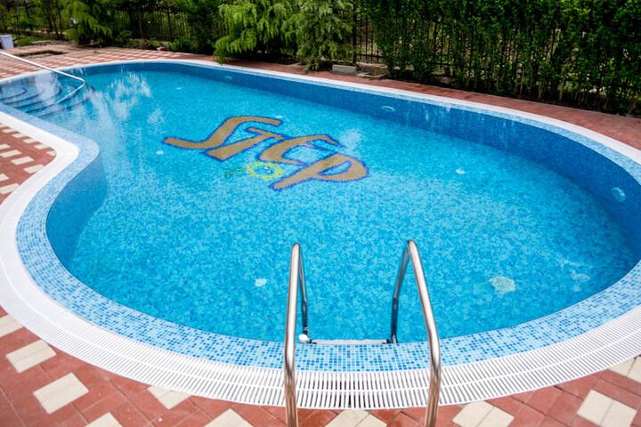 Pool 34 of 54