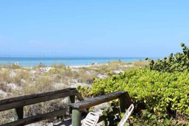 Property Grounds 20 of 30