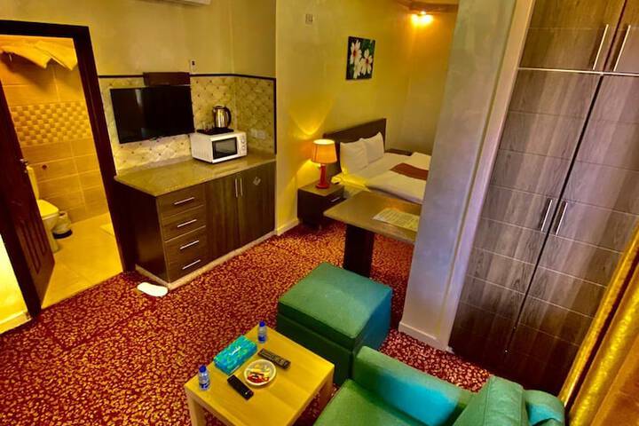 Room 21 of 59