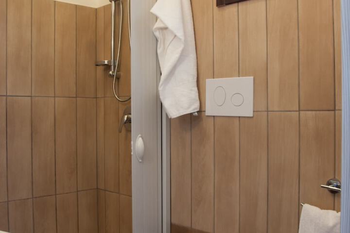 Clean Restrooms