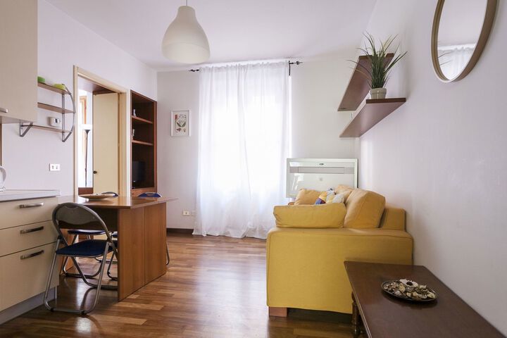 Room 10 of 23