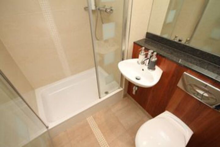Room 5 of 20