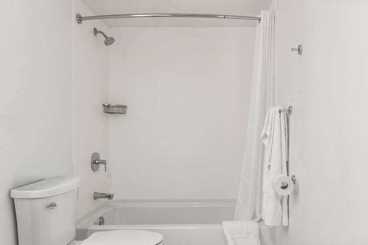 Room 20 of 49