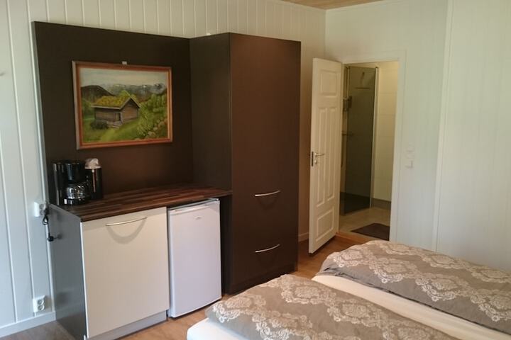 Room 3 of 14