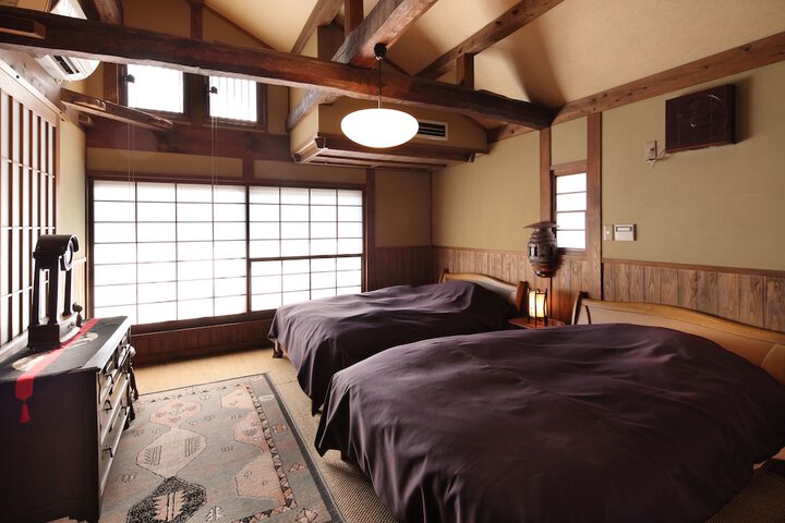Room 6 of 139