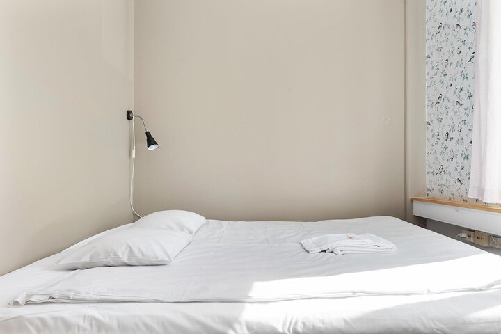 Room 50 of 82