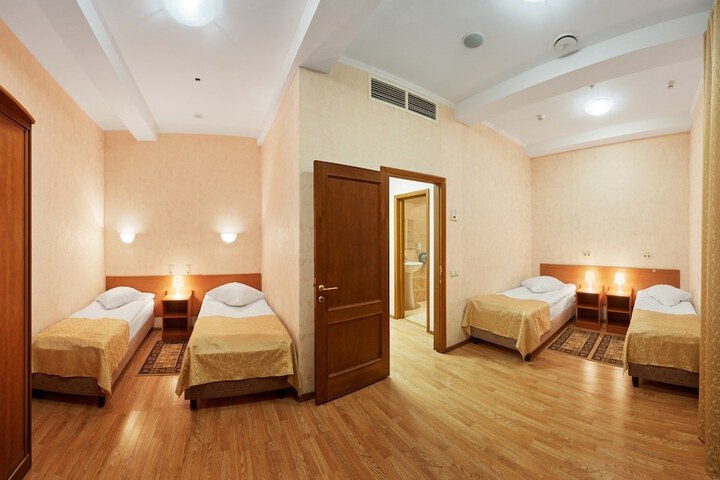 Room 3 of 29