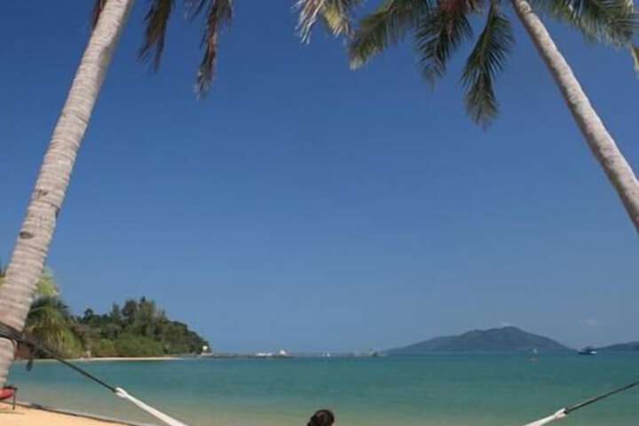 Beach 66 of 76