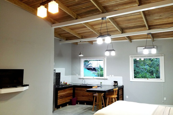 Room 4 of 91
