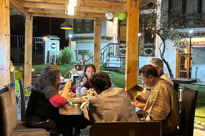 Dining 67 of 75