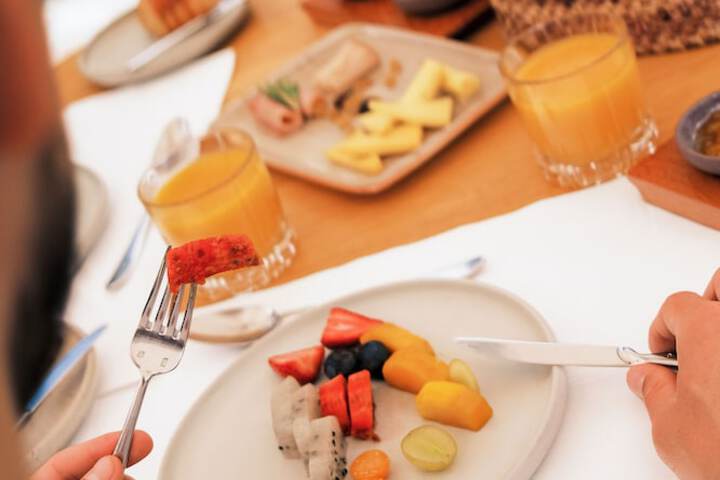 Breakfast/Coffee Service 103 of 134