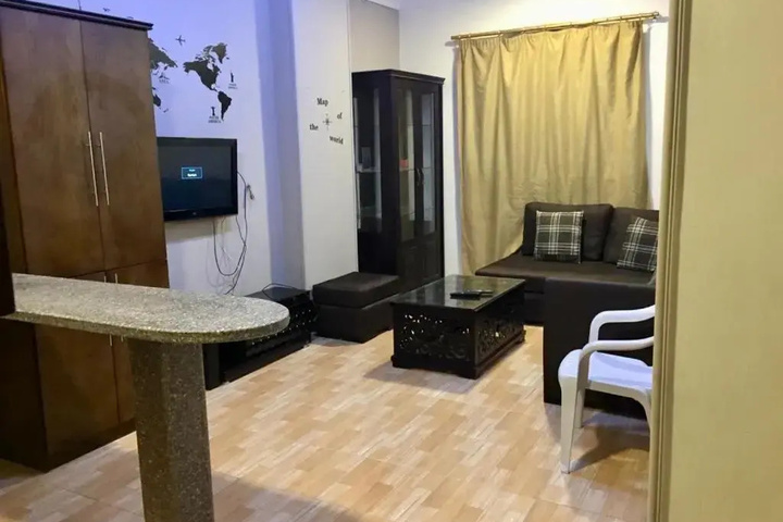 Room 4 of 15
