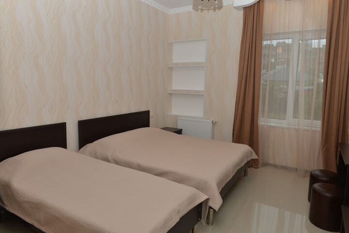 Room 7 of 23
