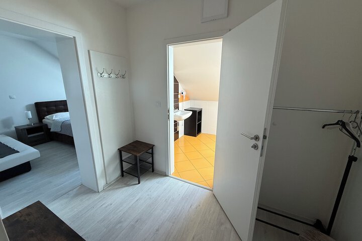 Room 40 of 48