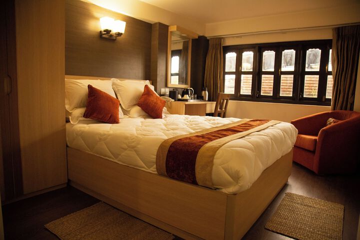 Room 8 of 26