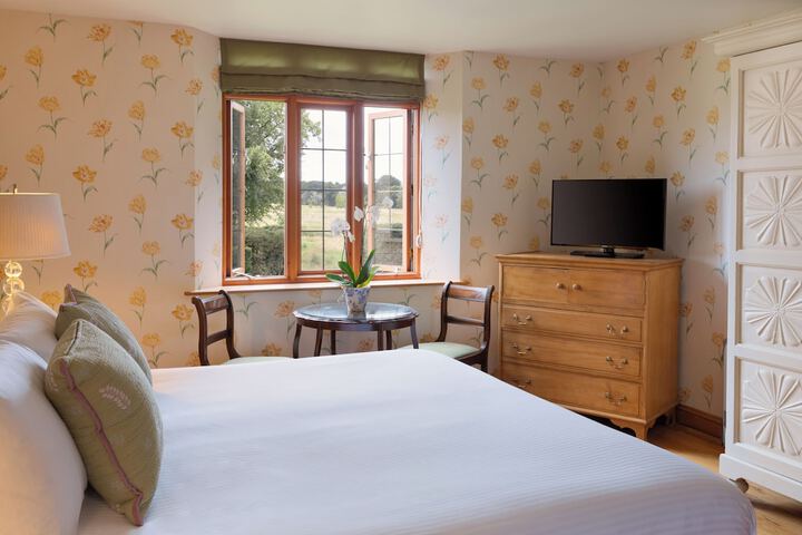 Room 12 of 48
