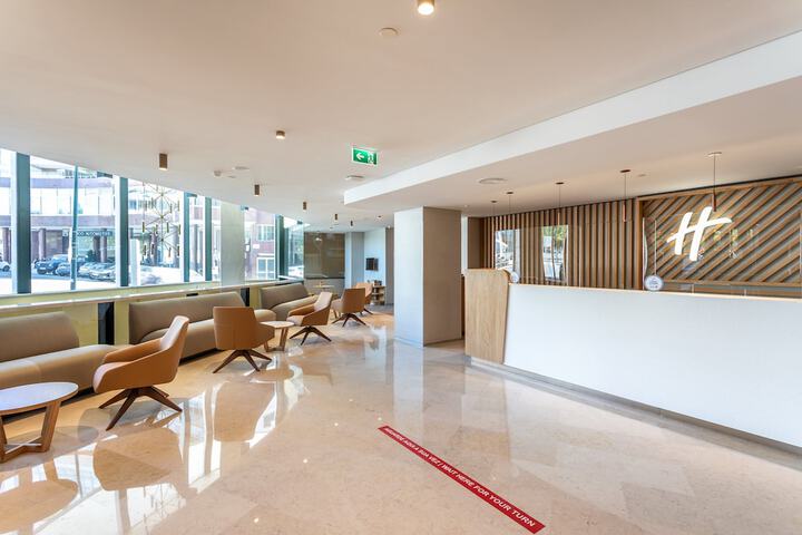 Guest Lobby