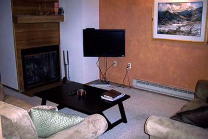 Room 85 of 106