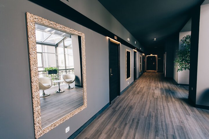 Ballroom/Hall 44 of 51