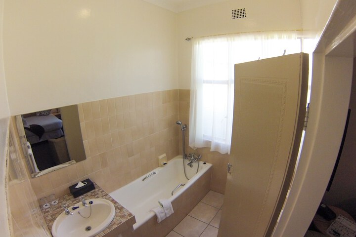 Room 54 of 138