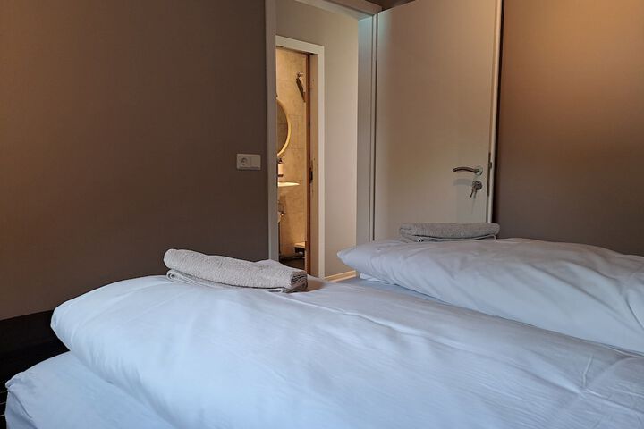 Room 17 of 69