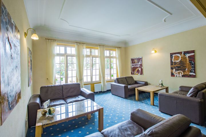 Lobby sitting area