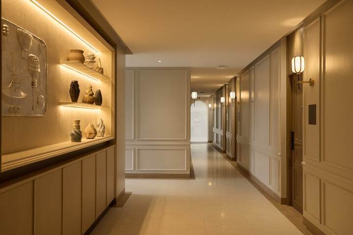 Hotel 93 of 101