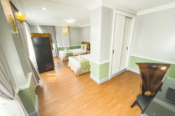 Room 20 of 66